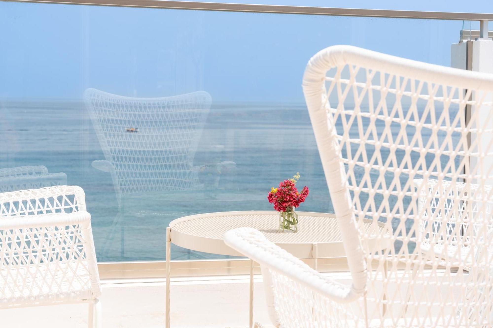 Sea Breeze Hotel (Adults Only) Hersonissos  Exteriör bild